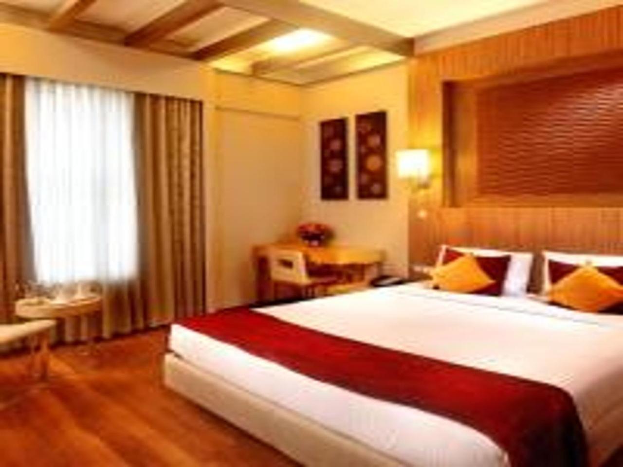 Hotel Citrus Classic Bangalore