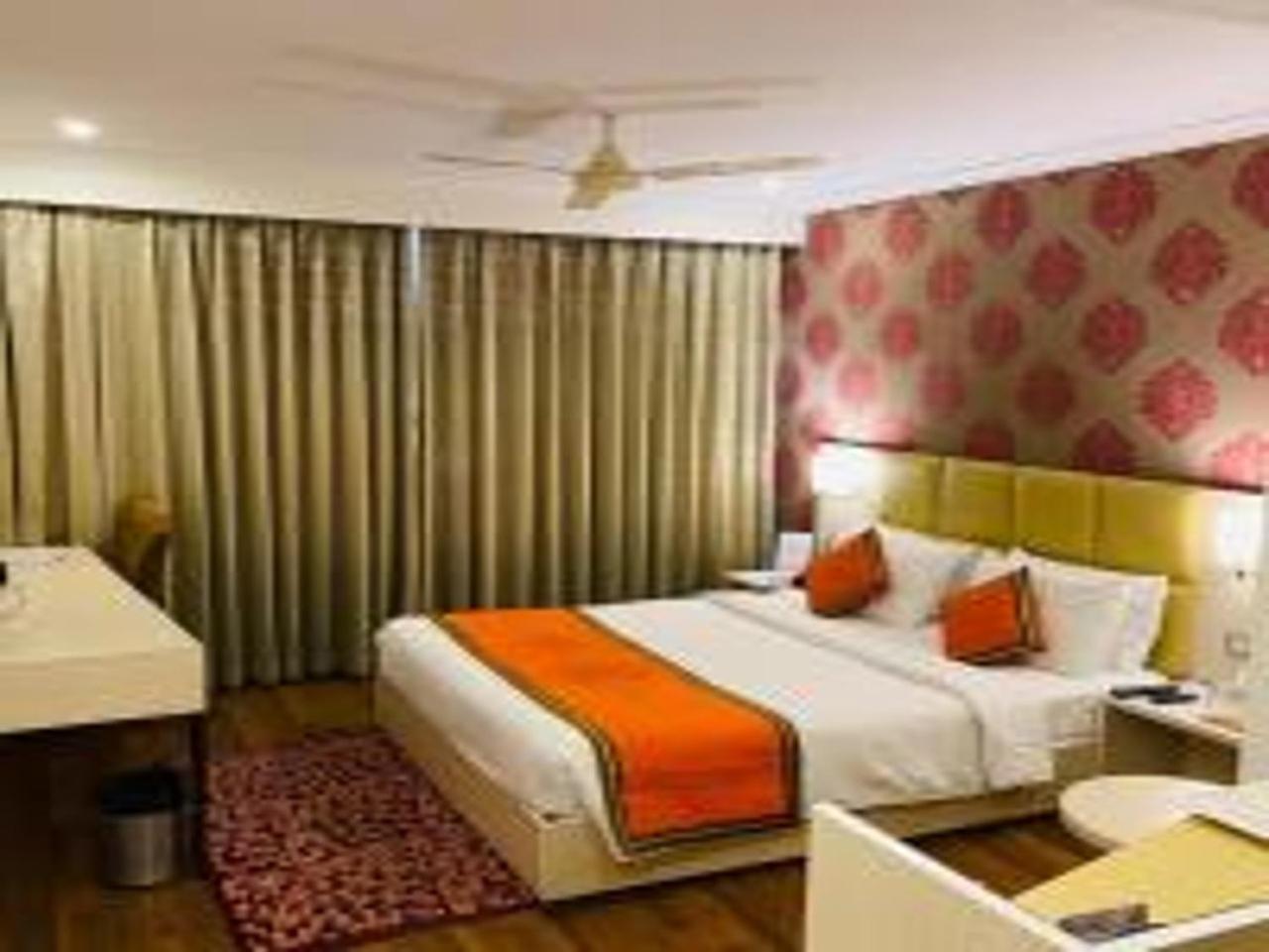 Citrus Classic Hotel