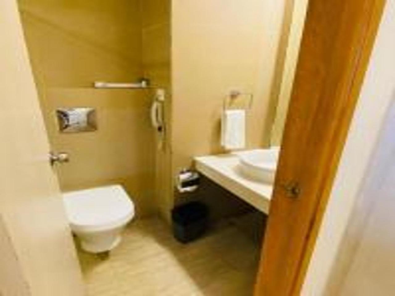 Citrus Classic 4* Bangalore