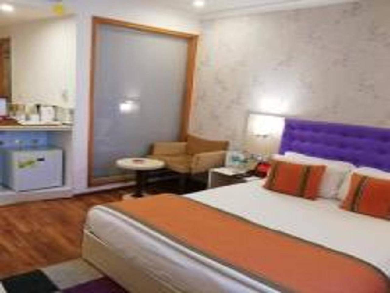 Hotel Citrus Classic 4*