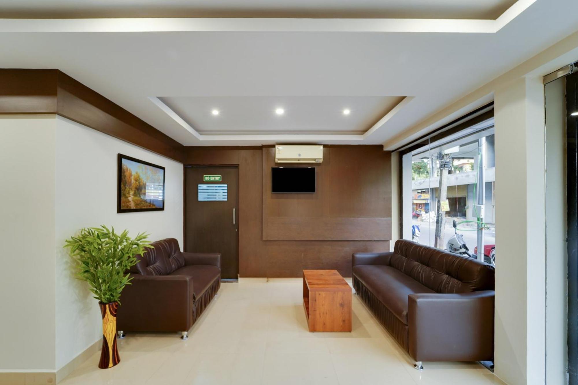 Super Townhouse Davis Let 3*