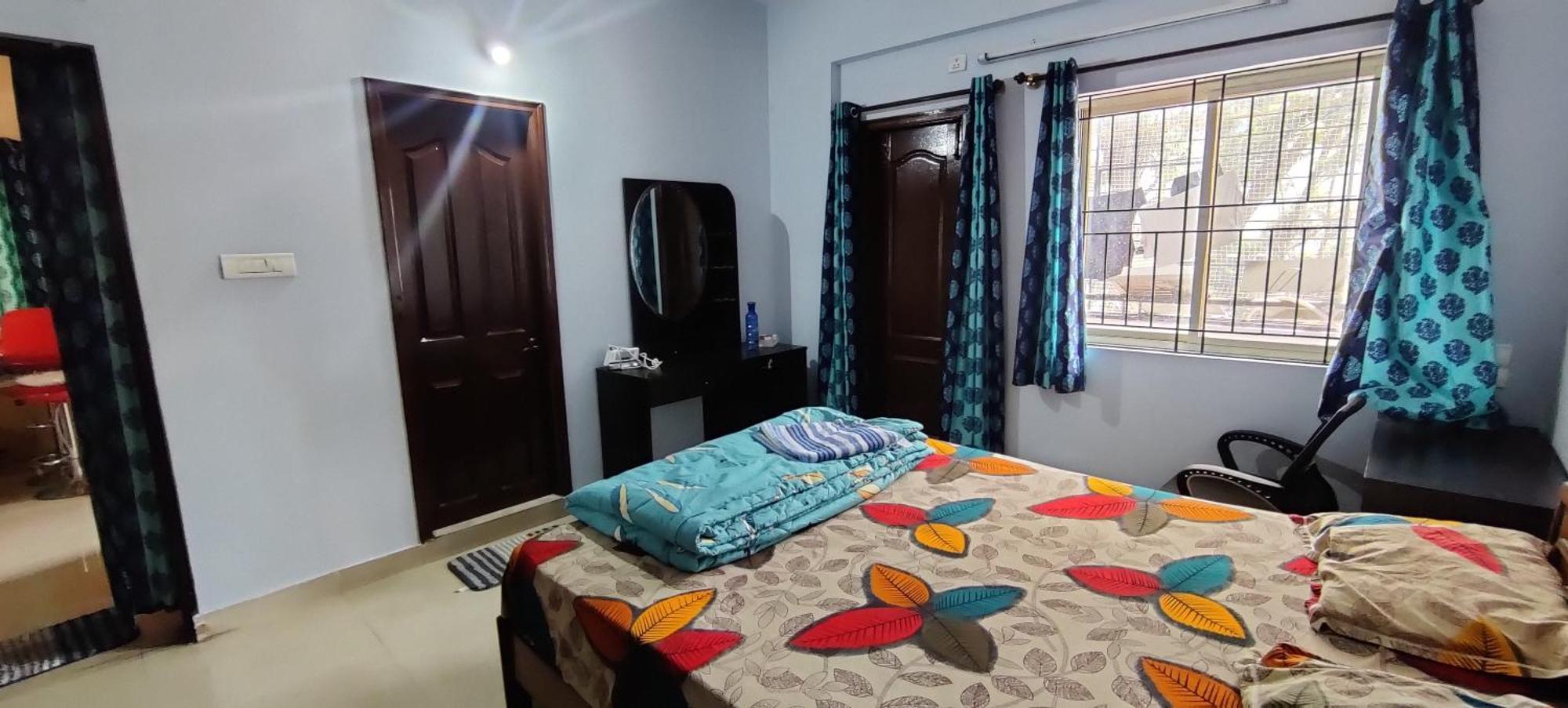 A Cozy 2 Bhk Flat Apartment