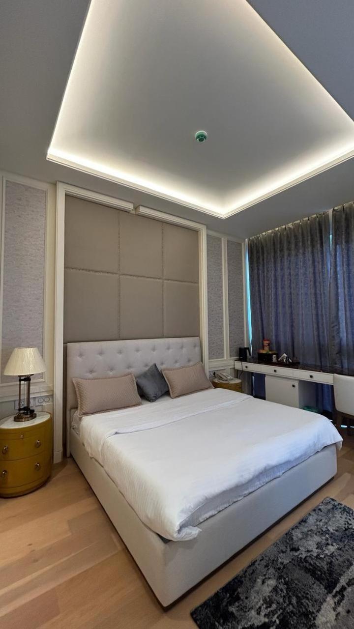 Apartment At Leela Residencies. *