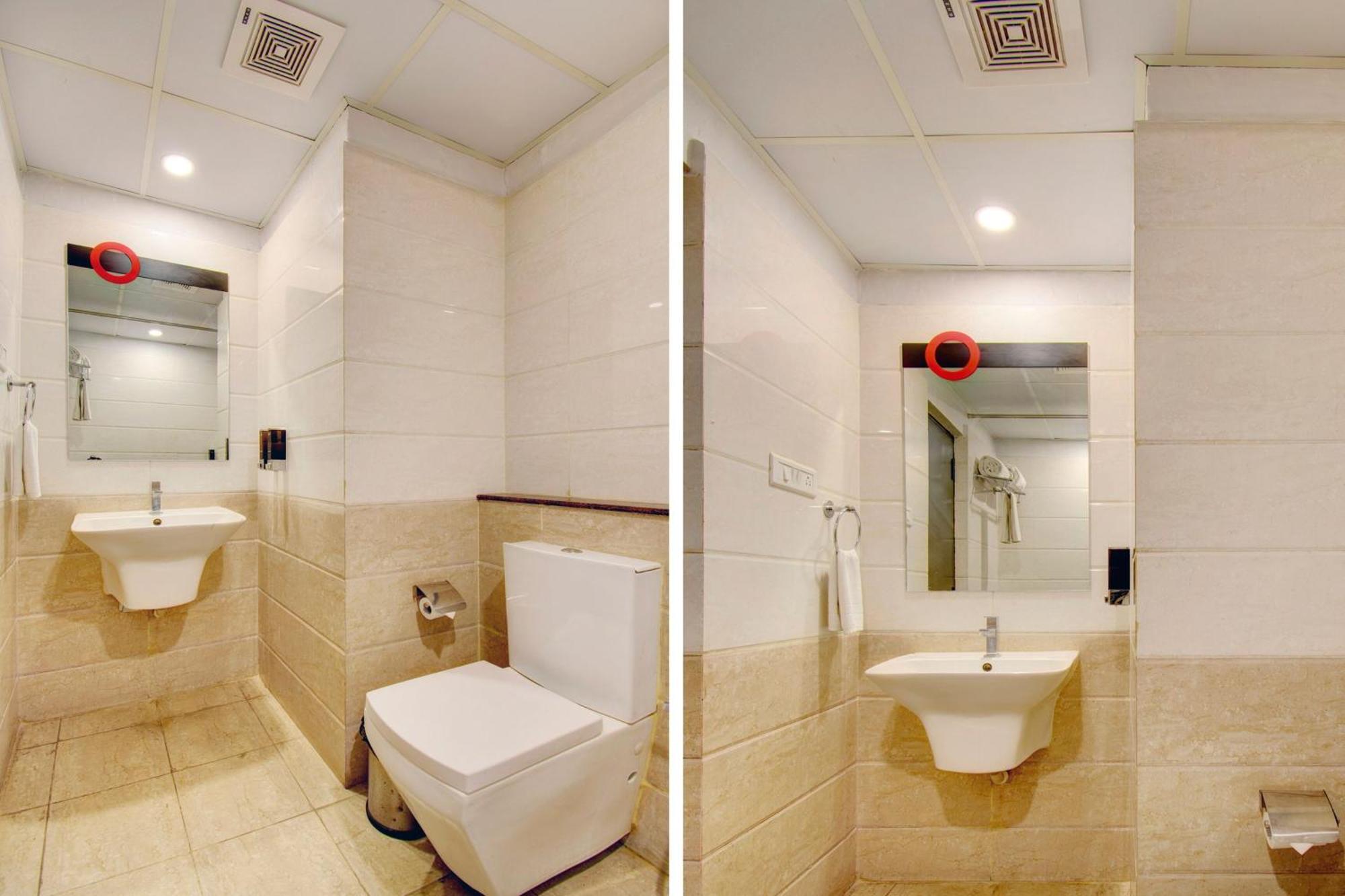 Super Townhouse Ulsoor Hotel 4*