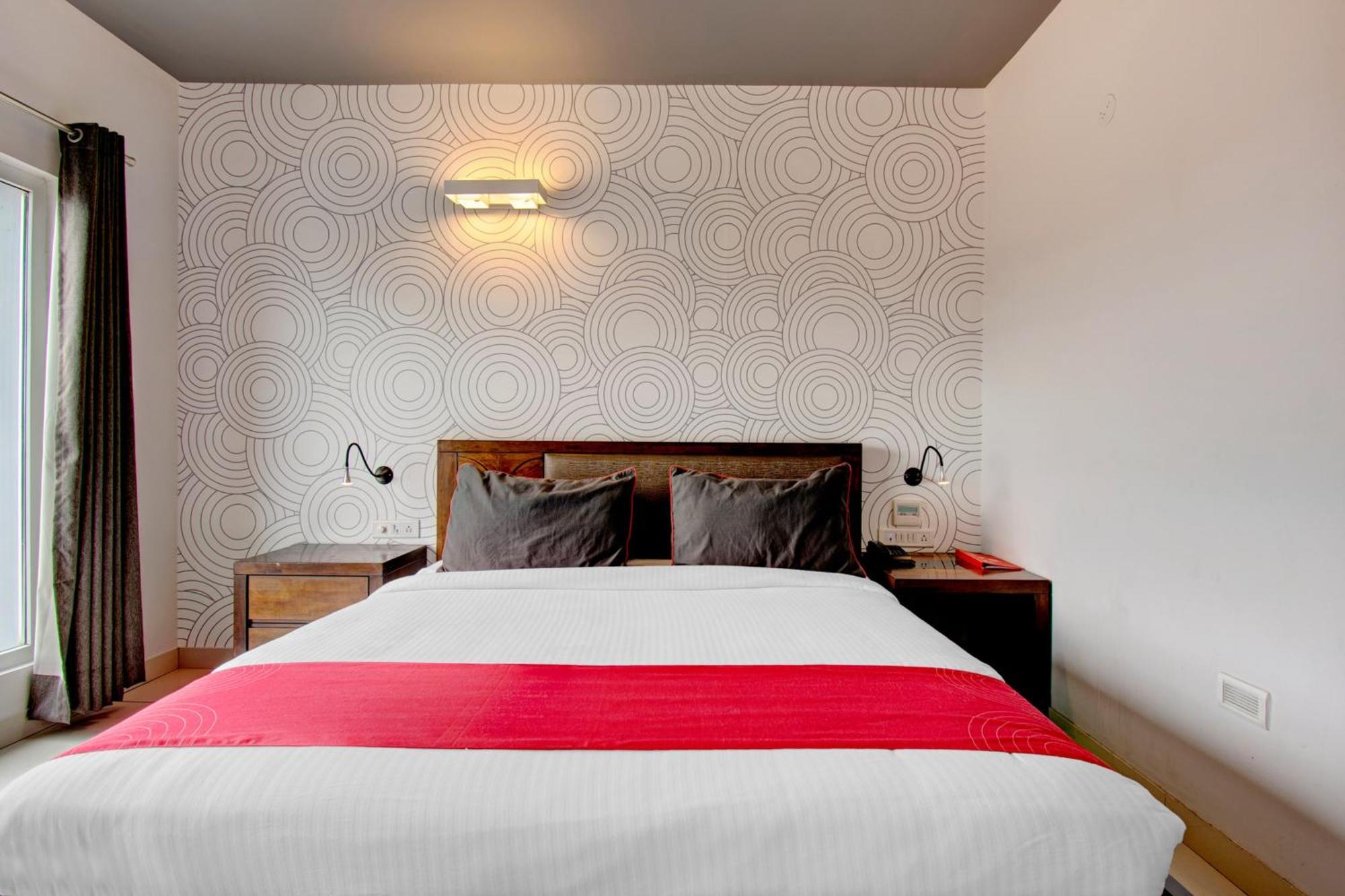 Hotel Super Townhouse Ulsoor Bangalore