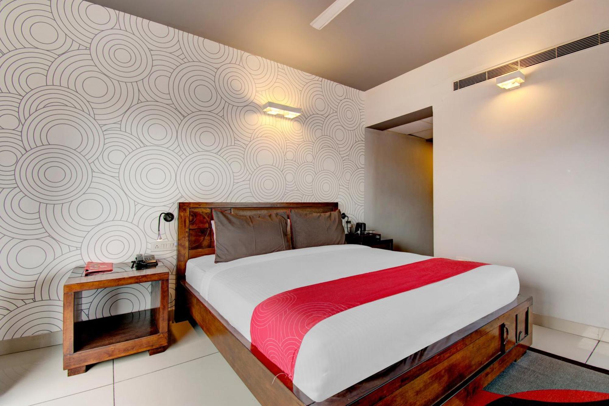 Super Townhouse Ulsoor Bangalore