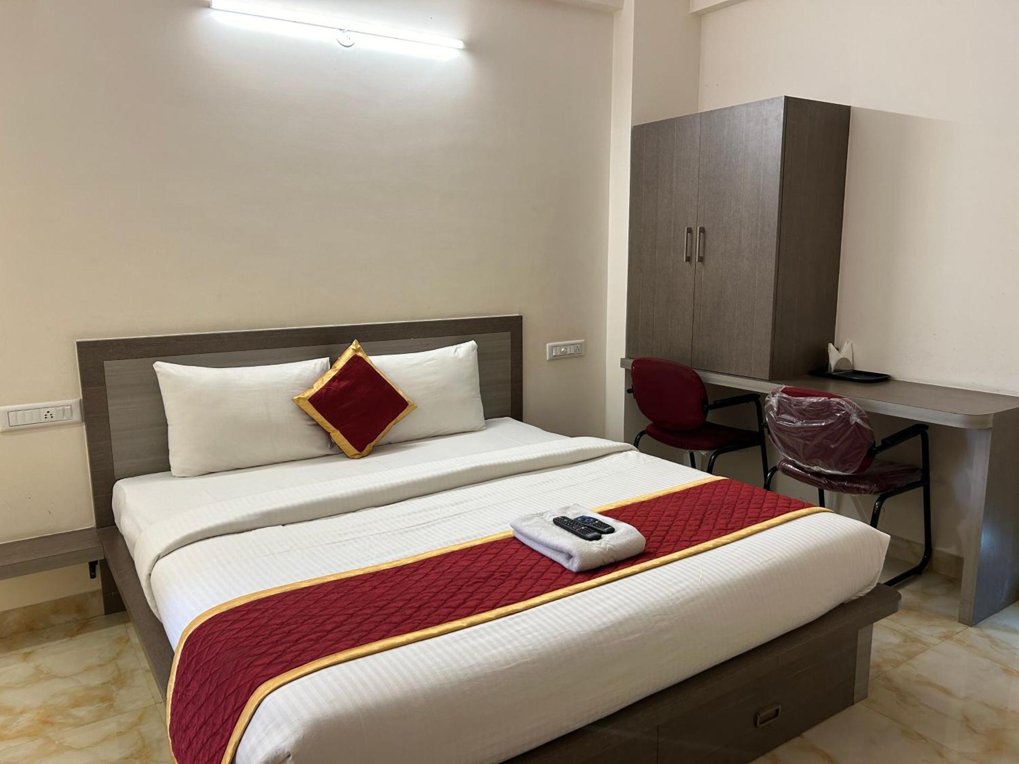 M S Comforts 3* Bangalore