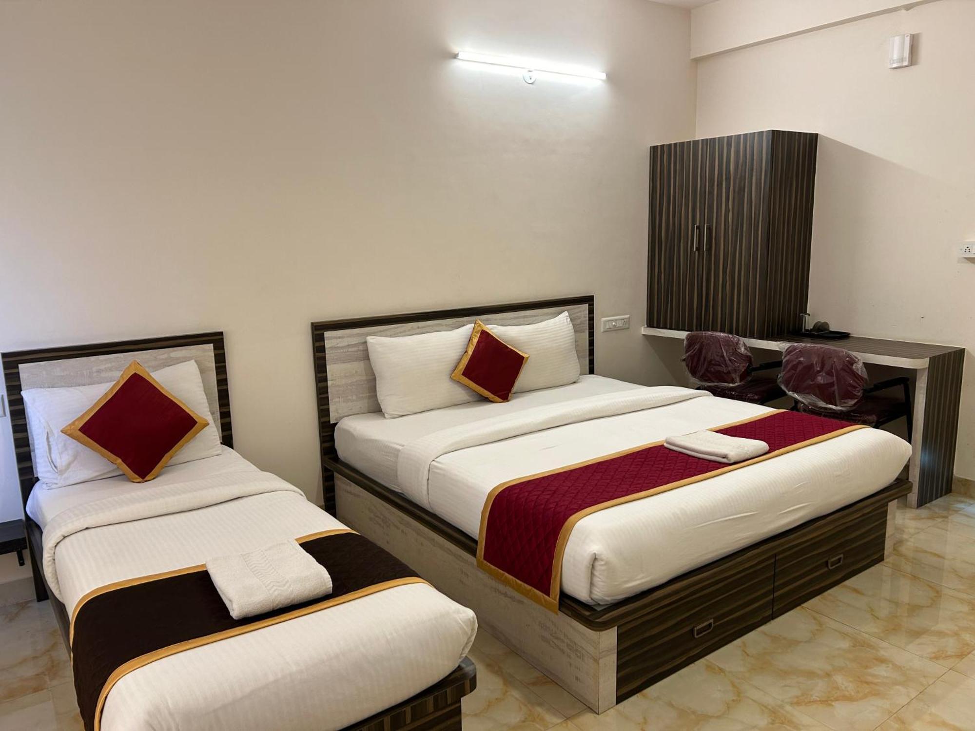 M S Comforts 3*