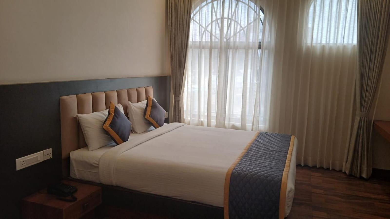 Hotel Pph Living Rajathagiri Palace Premium