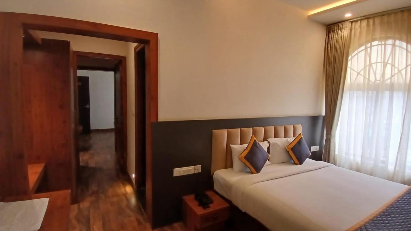 Pph Living Rajathagiri Palace Premium Hotel 3*