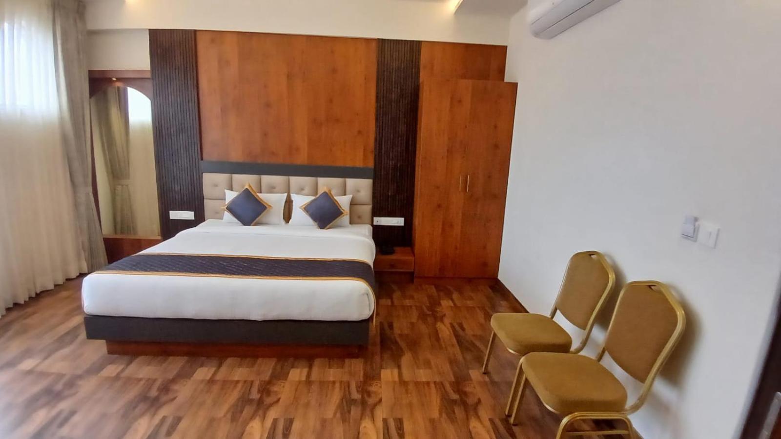 Hotel Pph Living Rajathagiri Palace Premium