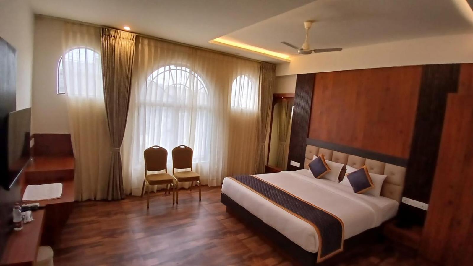 Pph Living Rajathagiri Palace Premium 3*