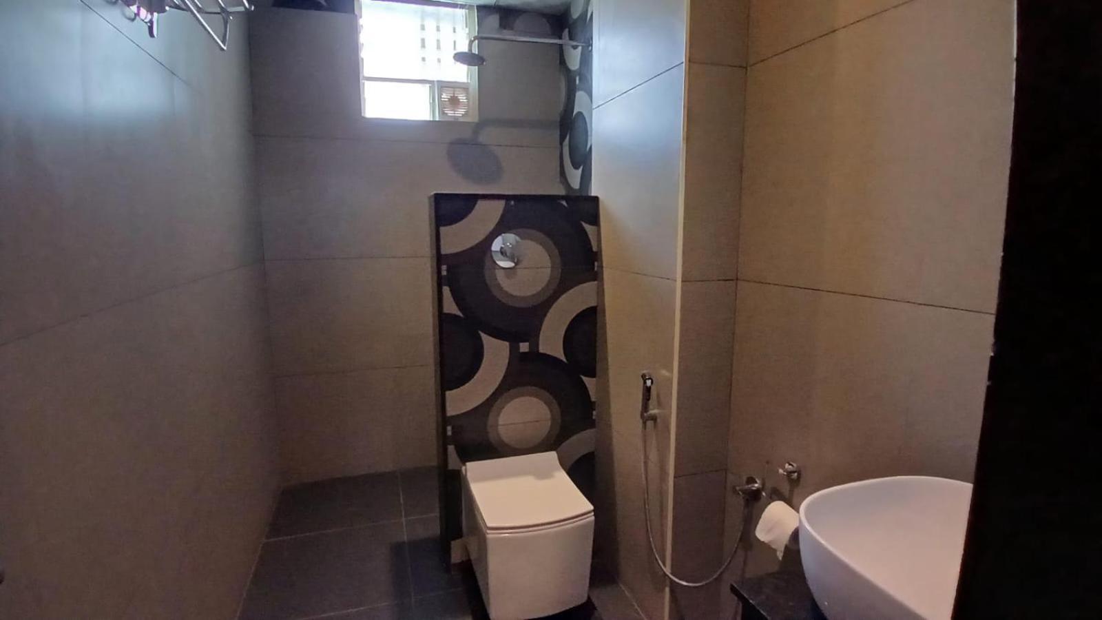 Pph Living Rajathagiri Palace Premium Bangalore