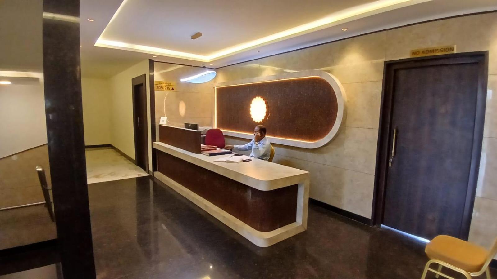 Pph Living Rajathagiri Palace Premium Hotel 3*