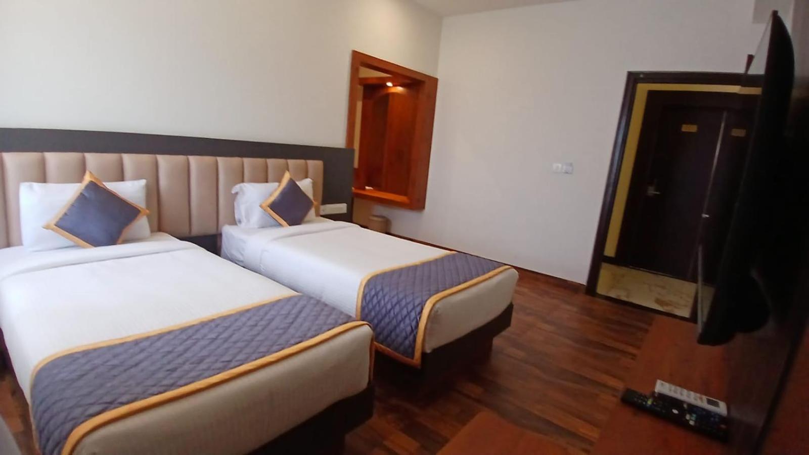 Hotel Pph Living Rajathagiri Palace Premium