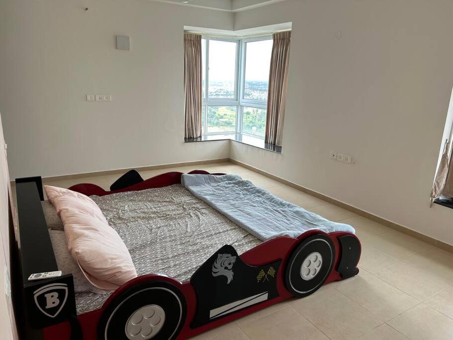 Apartment Beautiful Penthouse In Blr Nikoo *