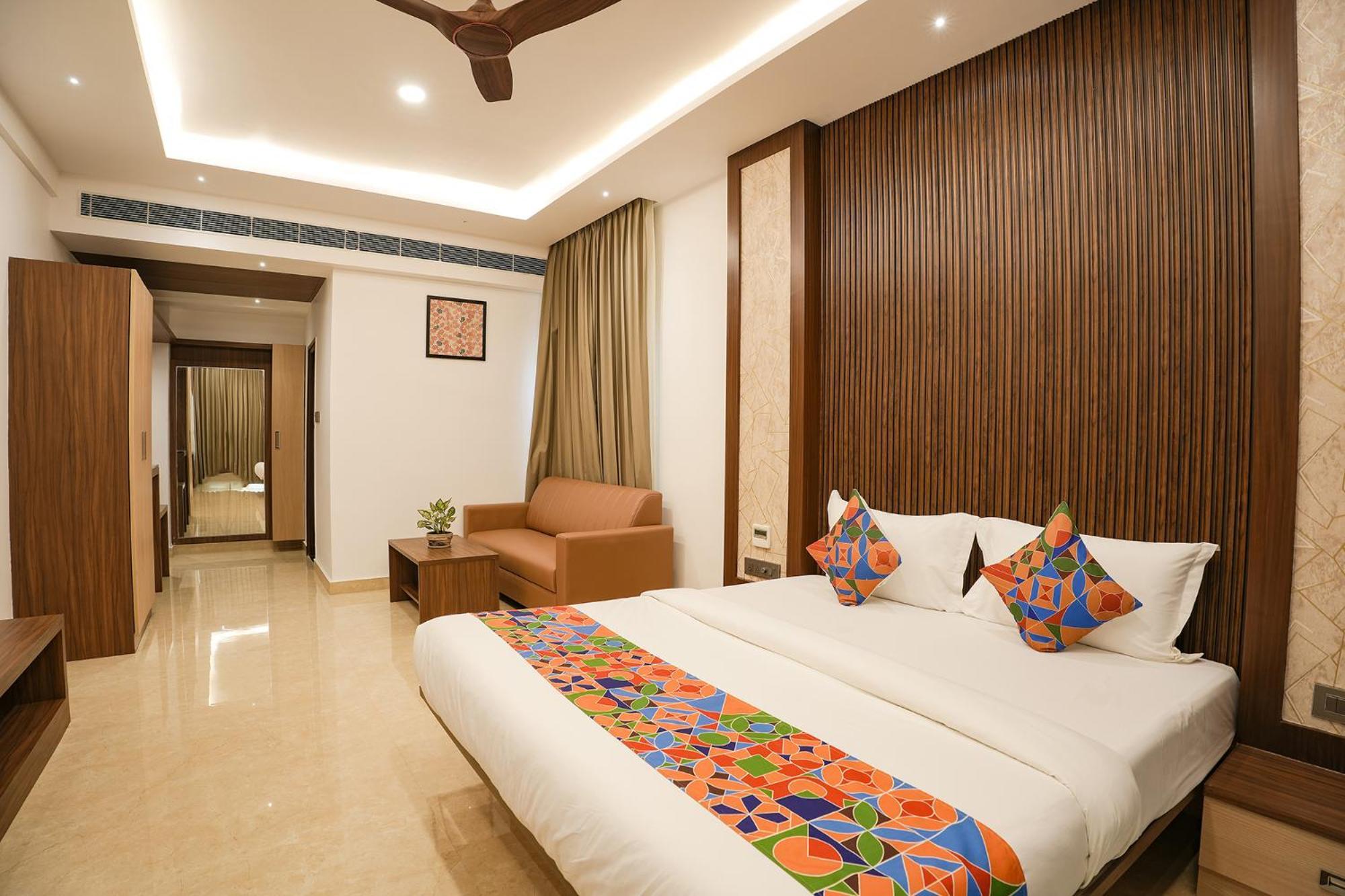 Fabhotel 7 Hills Bangalore