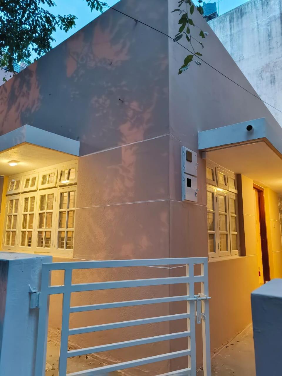 Homestayz Crown Bangalore