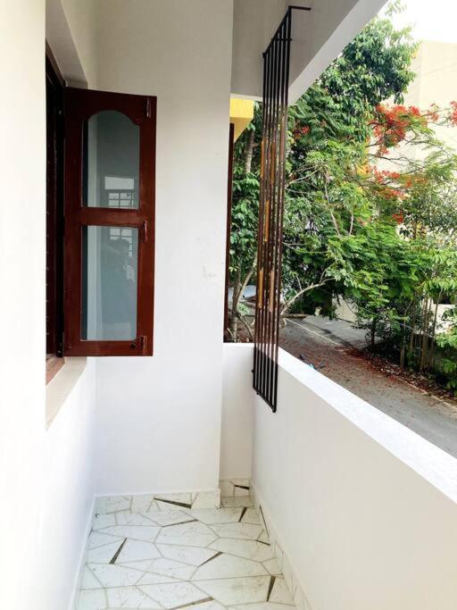 Beautiful 2 Bhk With Balcony Villa *