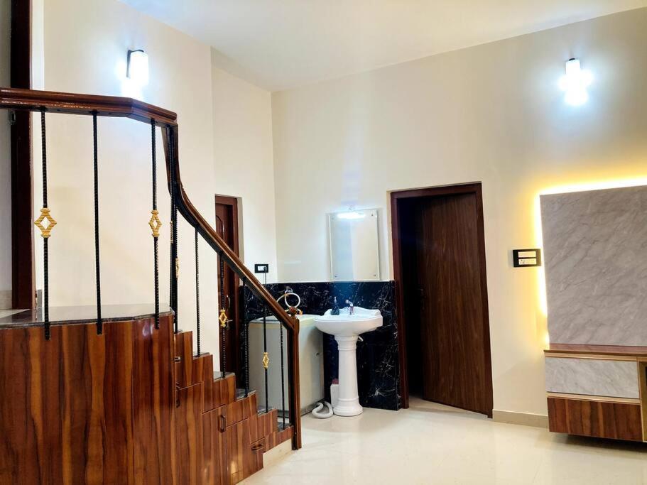 Beautiful 2 Bhk With Balcony Villa Bangalore