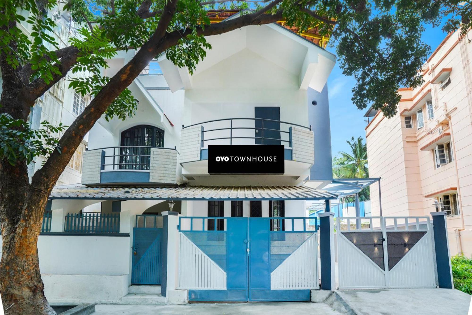 Super Collection O Indiranagar *
