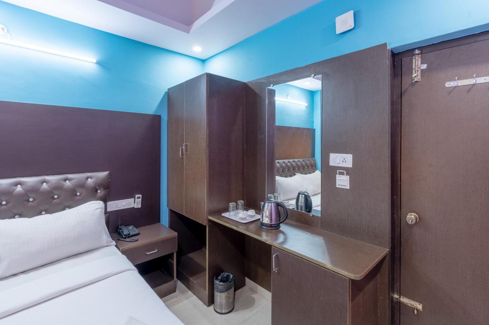 Pph Living Royal Gs Comforts Hotel Bangalore