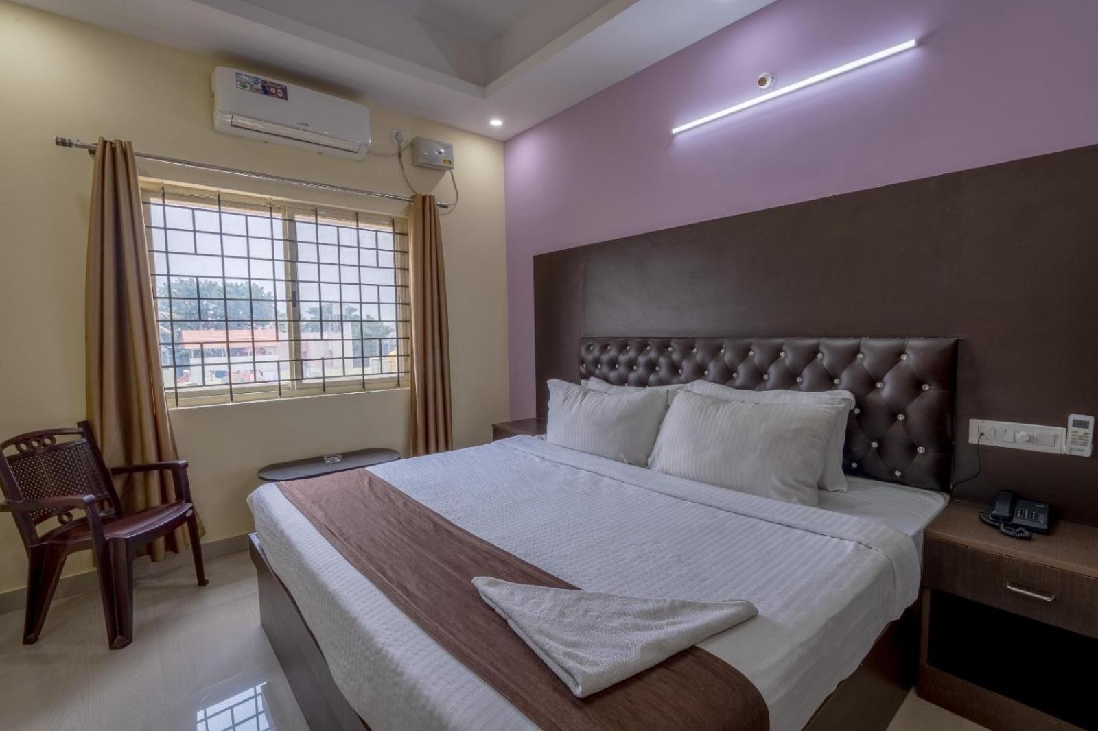Pph Living Royal Gs Comforts Hotel Bangalore