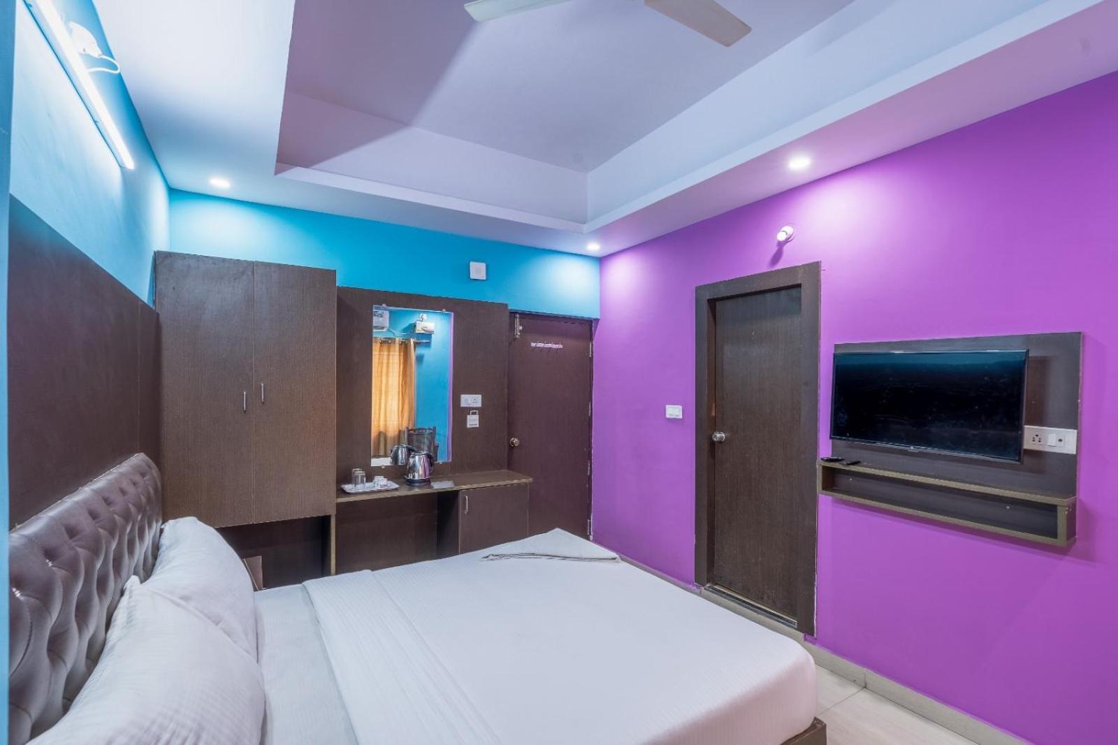 Hotel Pph Living Royal Gs Comforts Bangalore