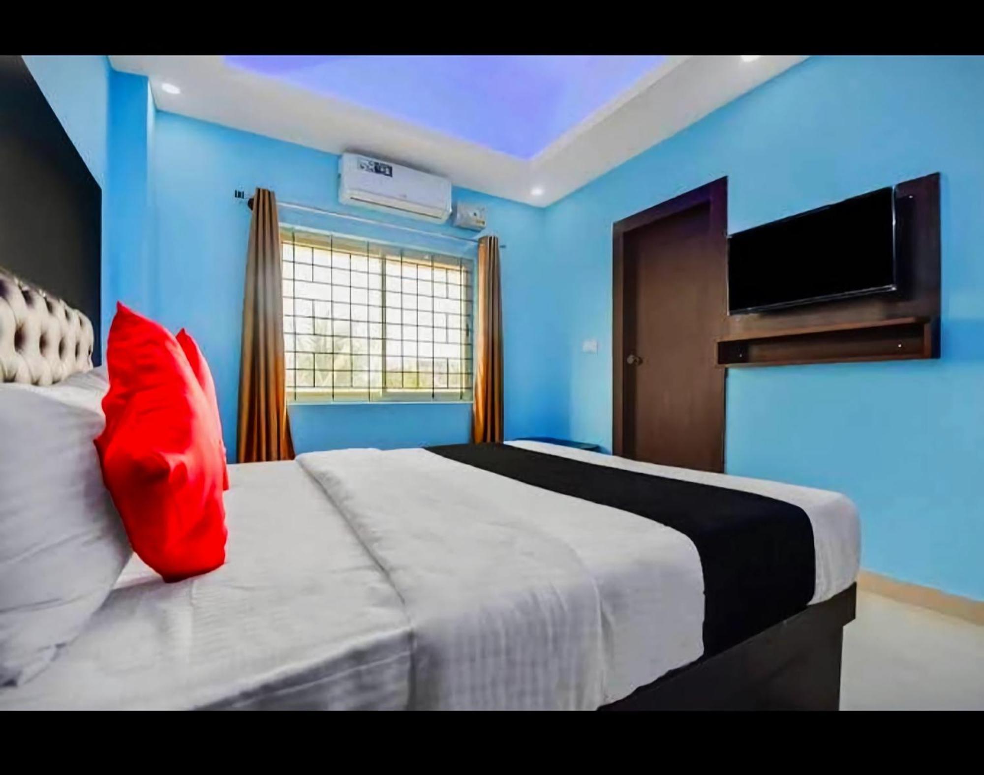 Pph Living Royal Gs Comforts Hotel Bangalore