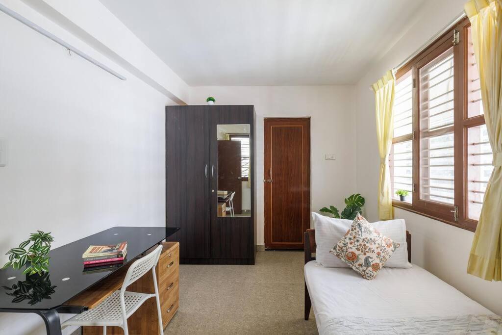 #09 Close To Aster Cmi, Manipal, Hebbal * Bangalore