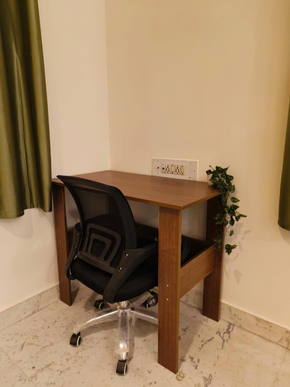 Homestayz Crown Bangalore