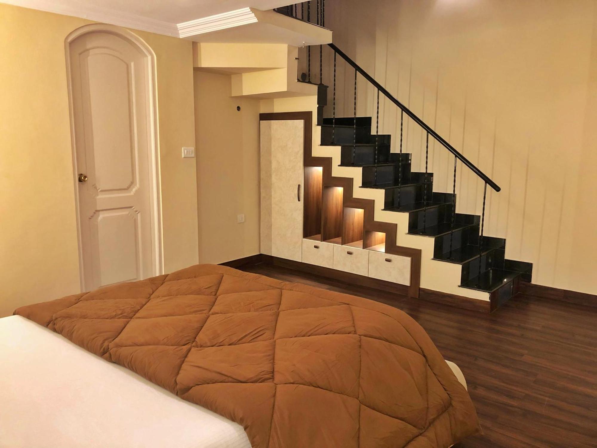 The Rustic Manor #8 Guest house Bangalore