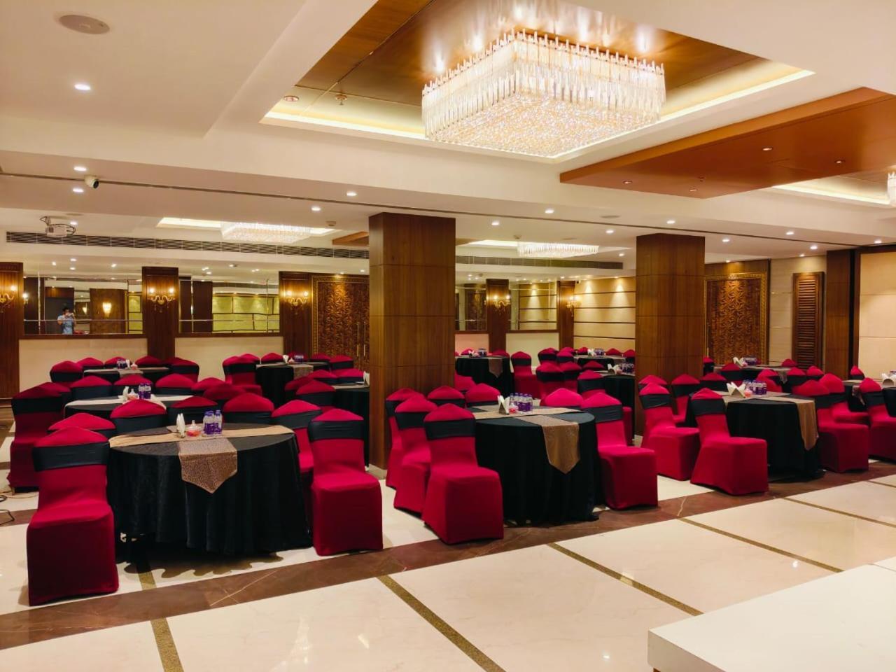 Hotel Citrus Classic 4*