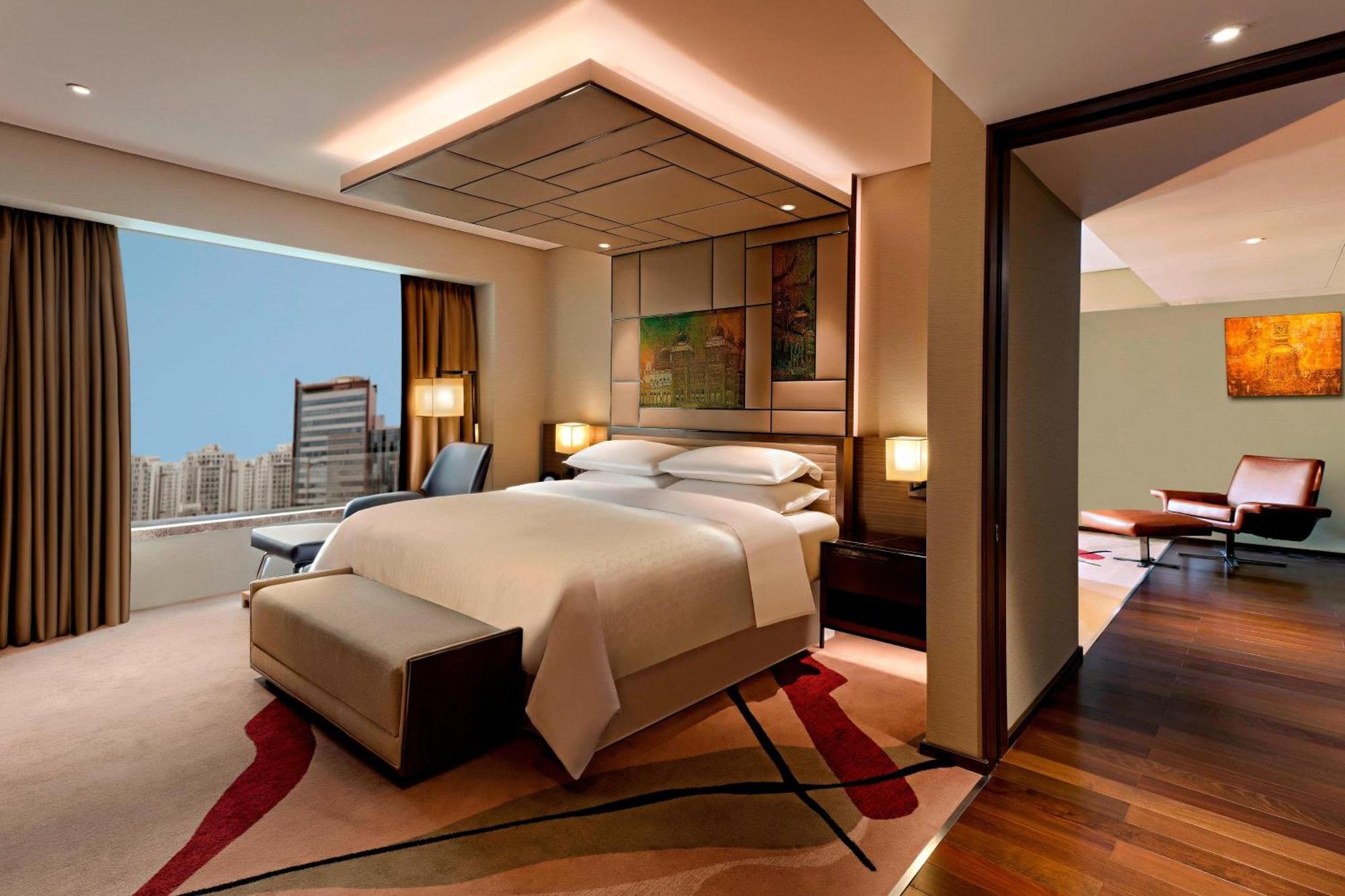 Hotel Sheraton Grand Whitefield & Convention Center 5*