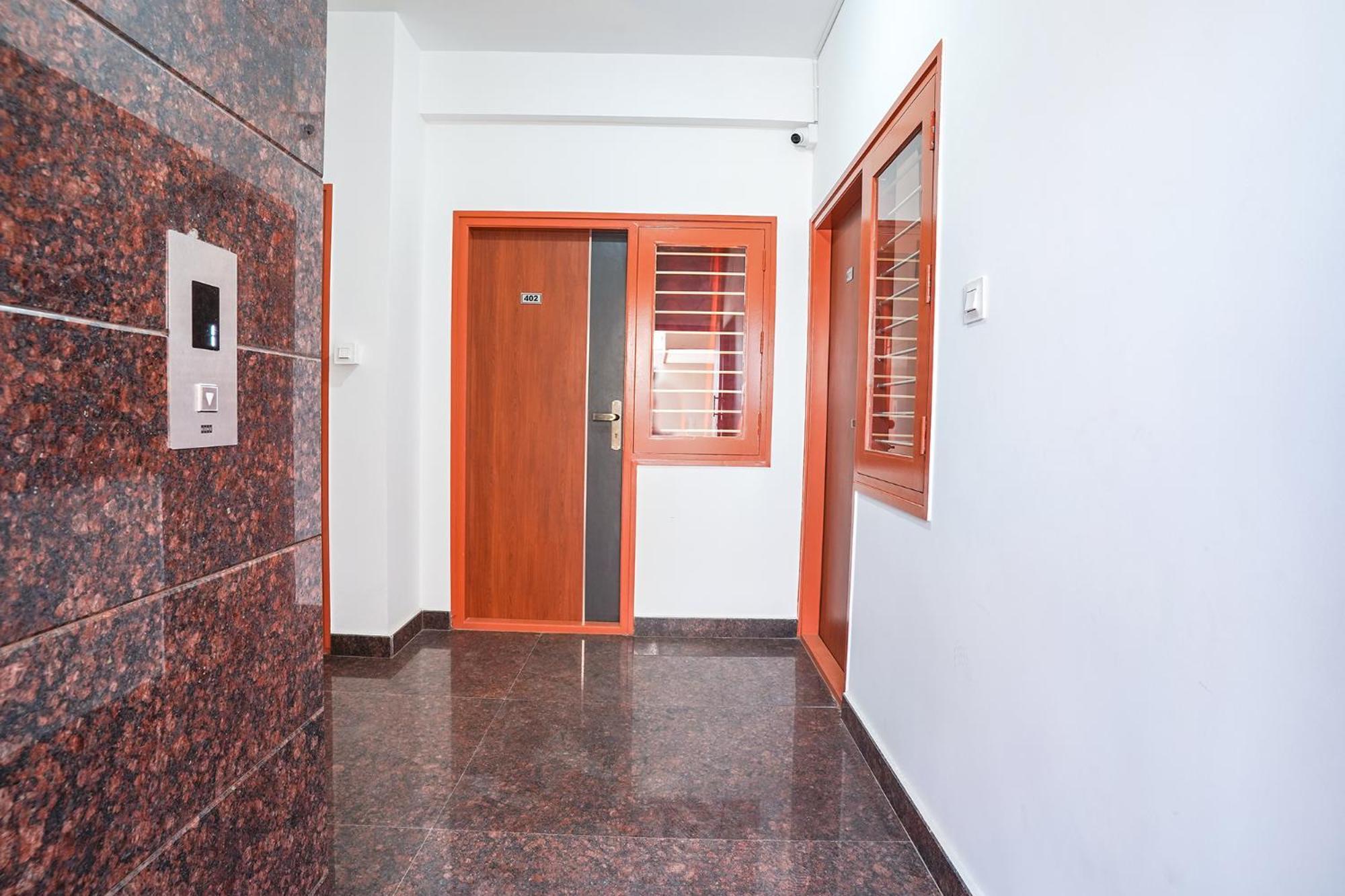 Fabhotel Royal Platinum Hotel 3*