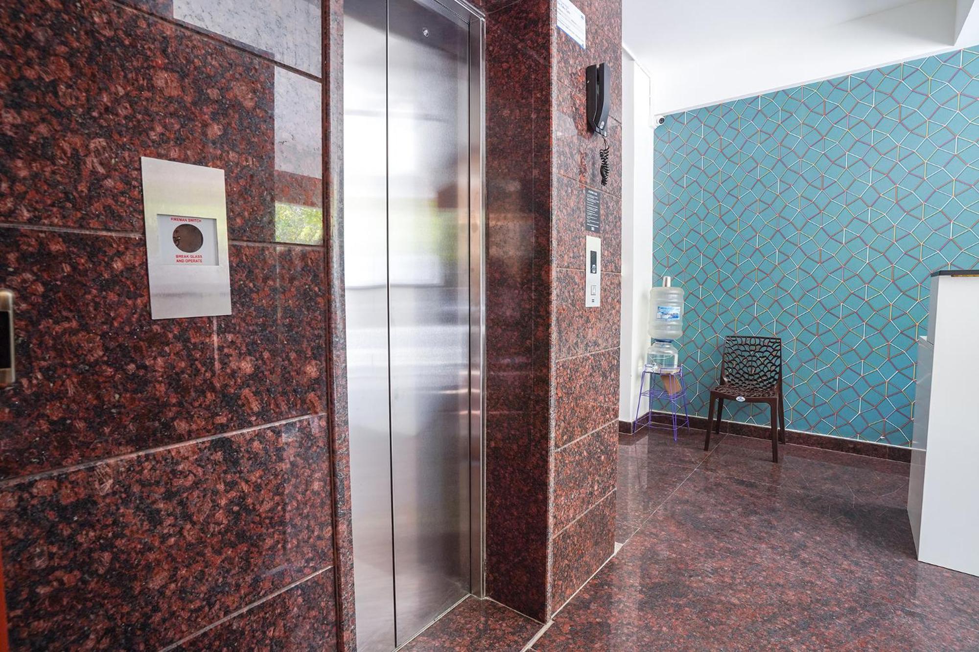 Fabhotel Royal Platinum Hotel 3*