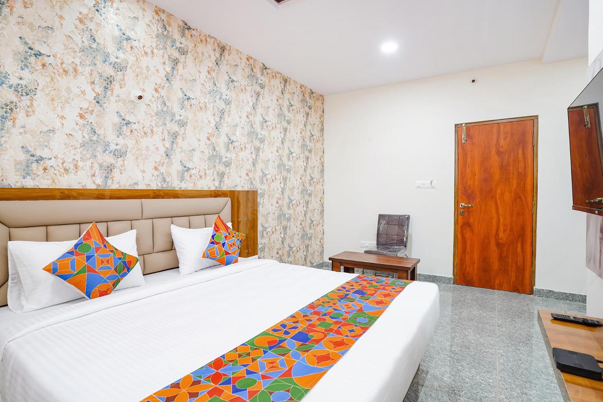 Fabhotel Platinum Palace - Nr Magadi Main Road Hotel Bangalore
