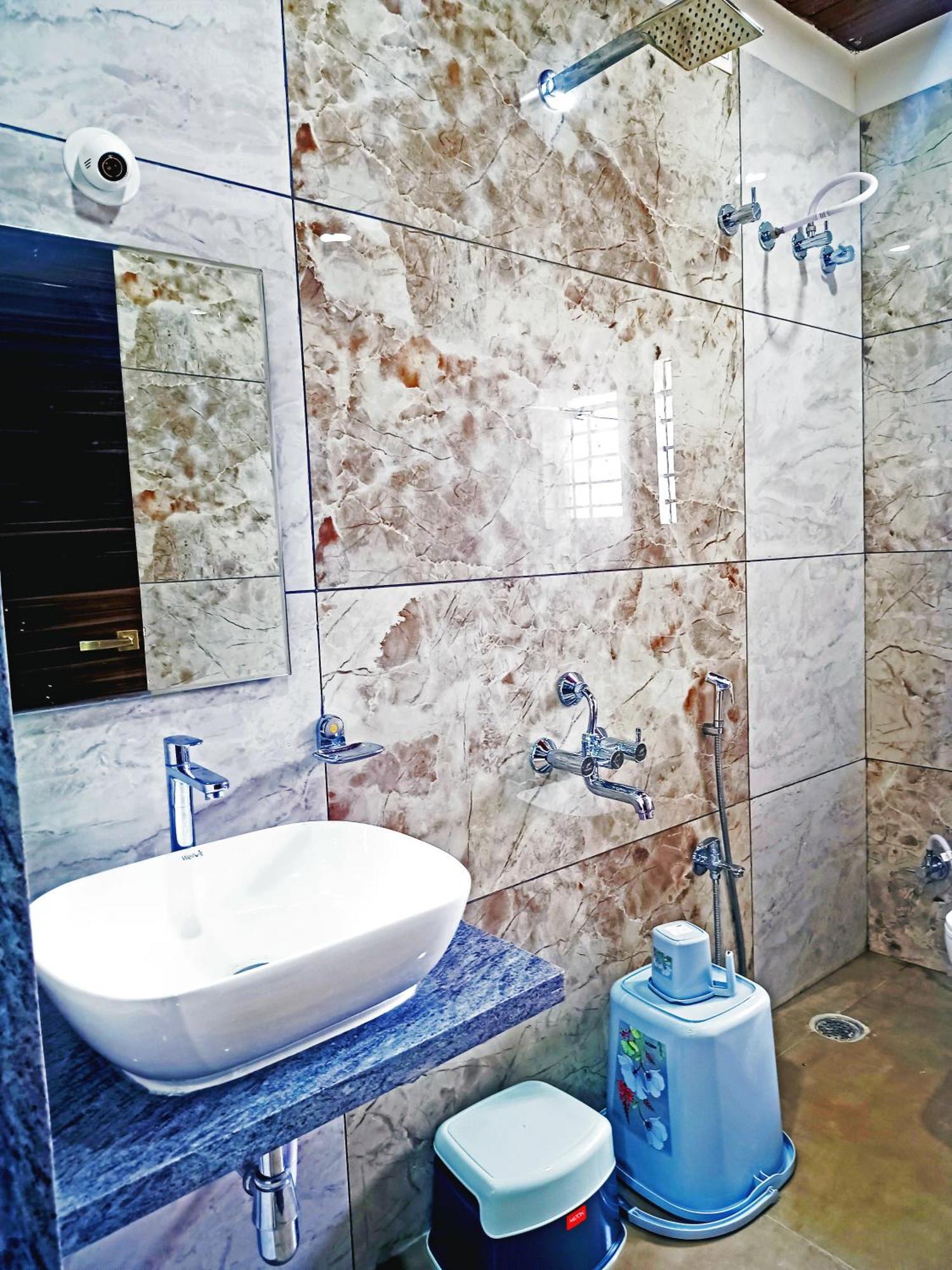 Hotel Achhu Palace Bangalore