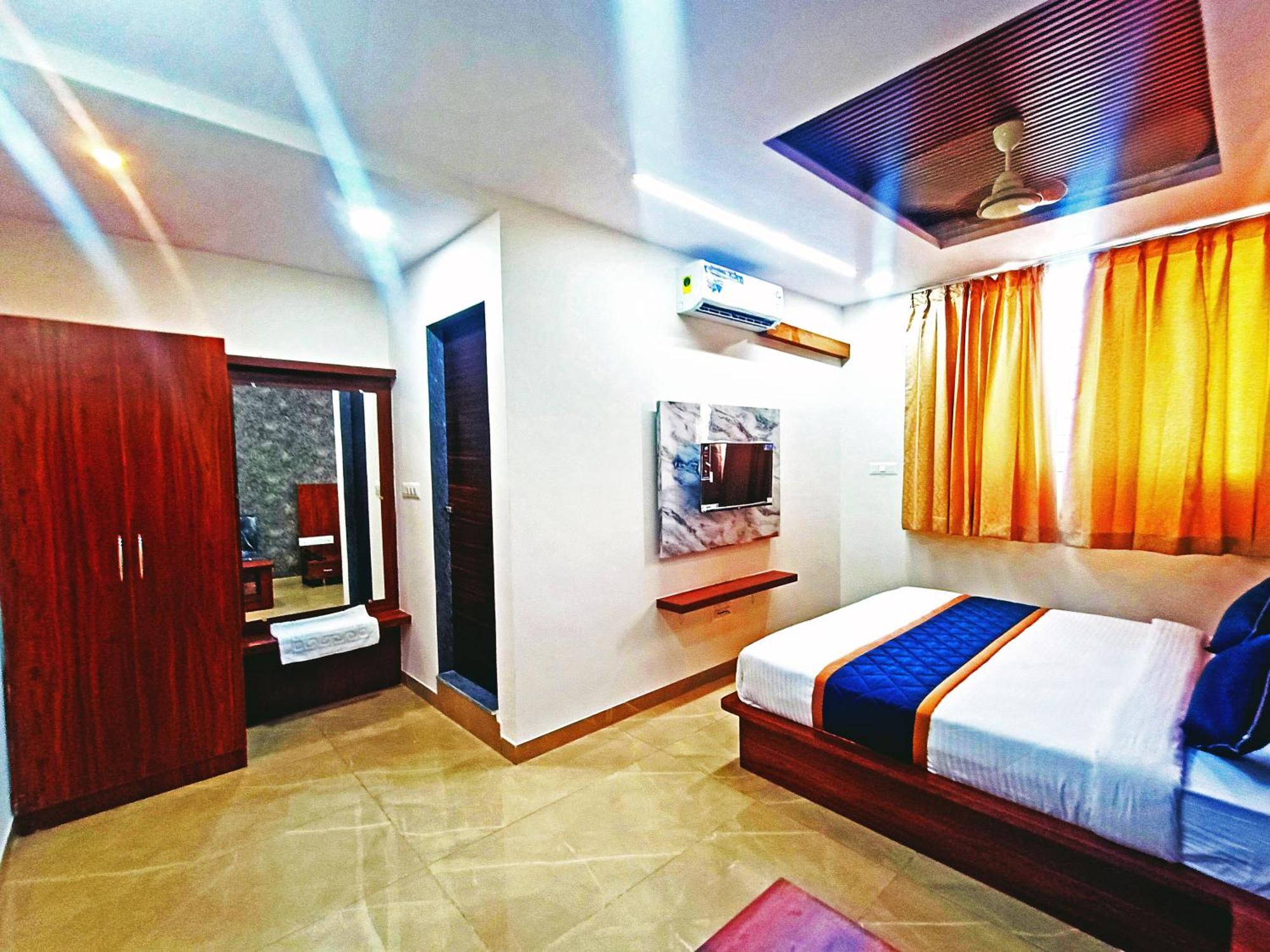 Achhu Palace Hotel