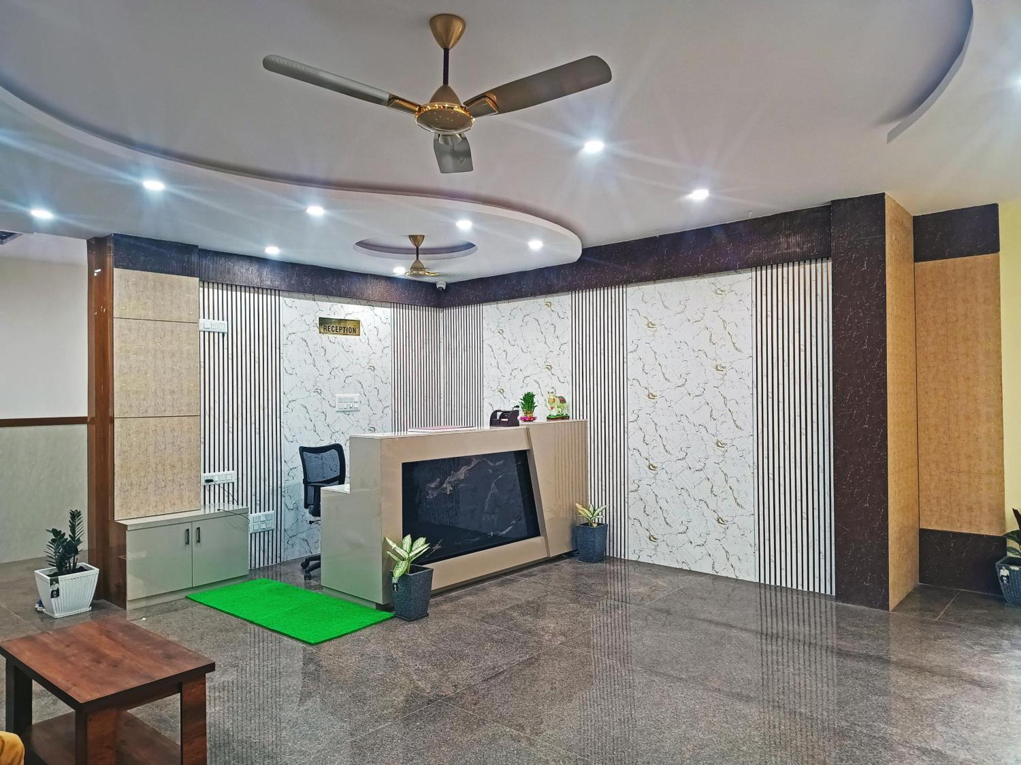 Achhu Palace Hotel