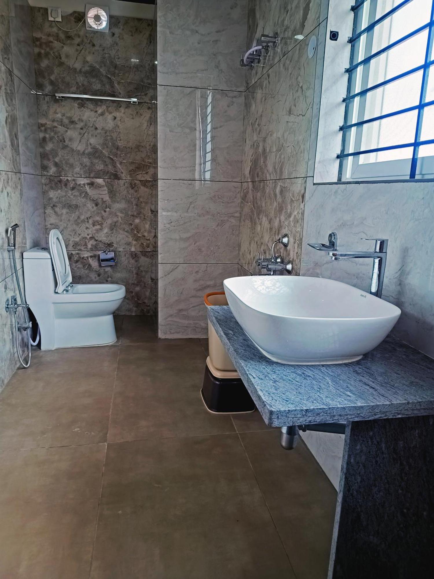 Achhu Palace Hotel 3*