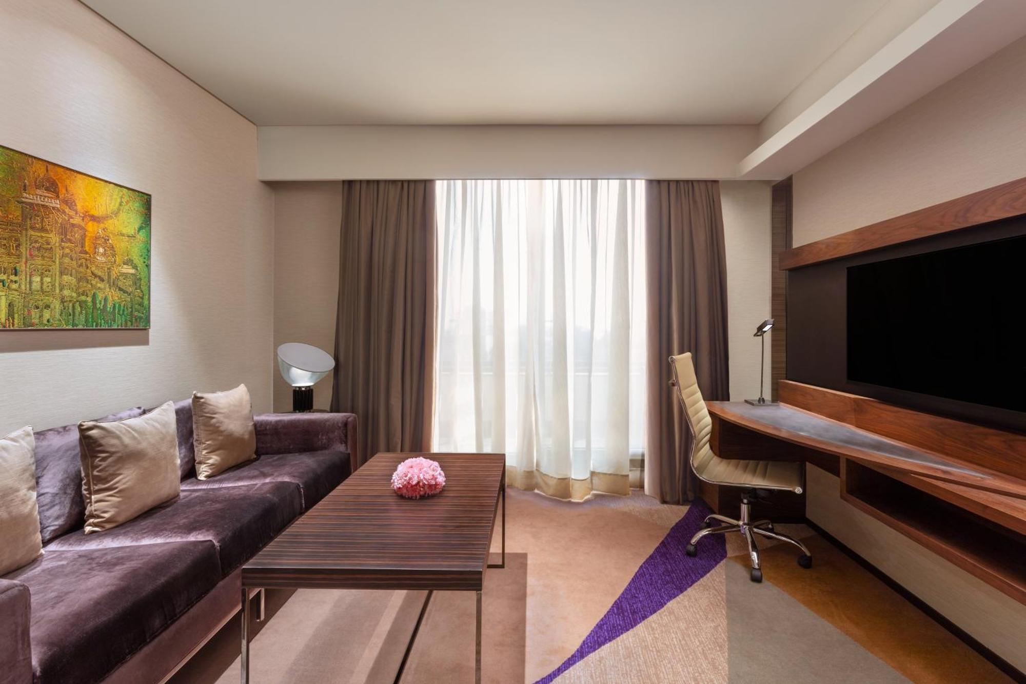 Sheraton Grand Whitefield & Convention Center 5*