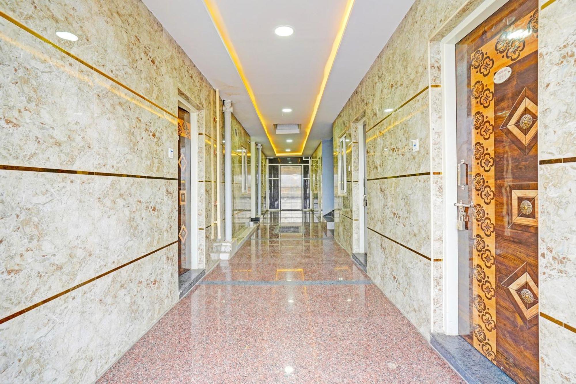 Super O Am Grand Residency Hotel 3*