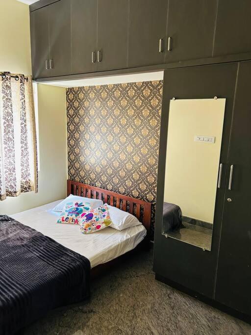 A Calm And Peaceful 1bhk Near Jp Nagar Apartment Bangalore