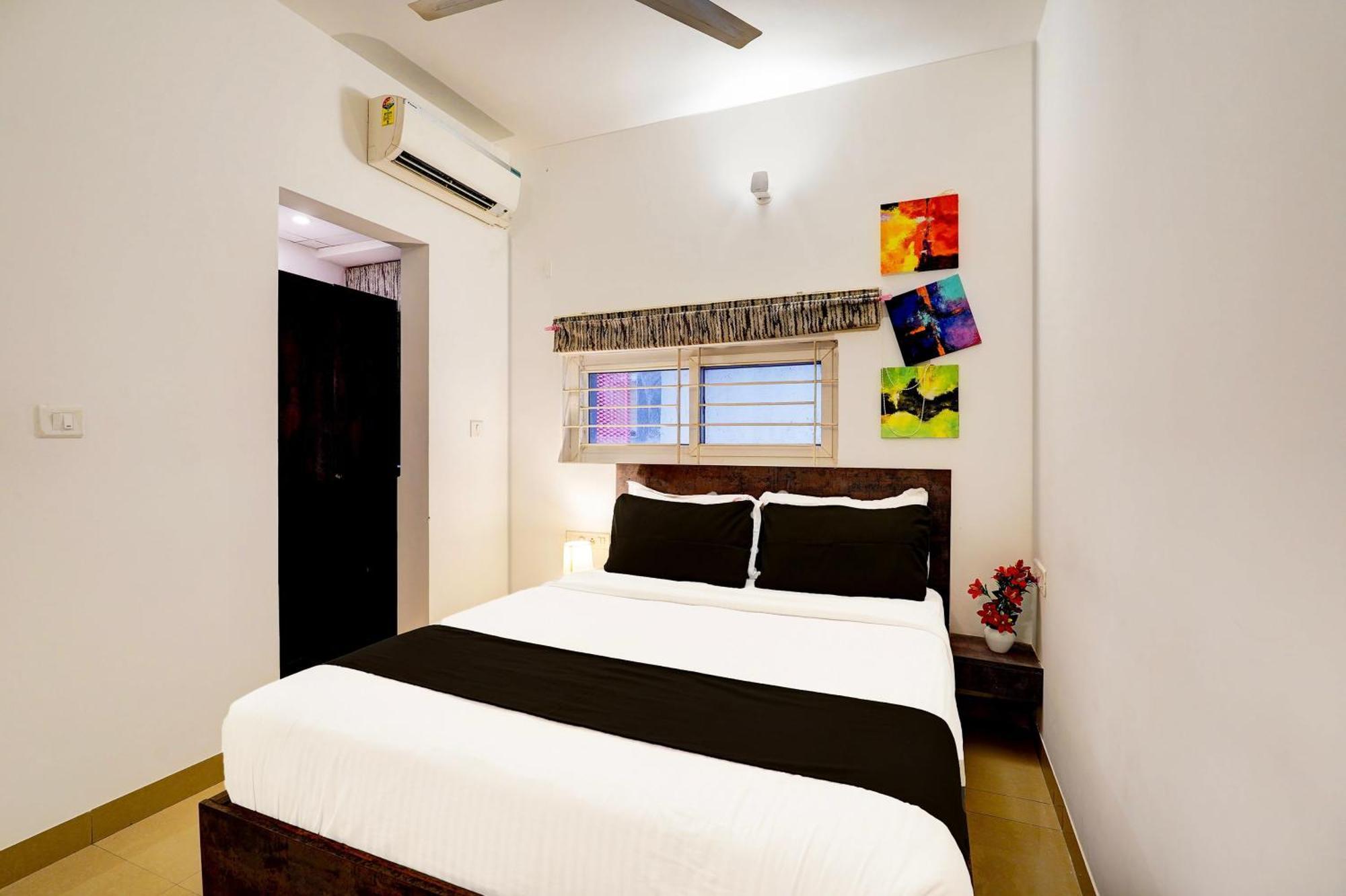 Hotel Super Townhouse Hebbal Bhadrappa Layout 4*