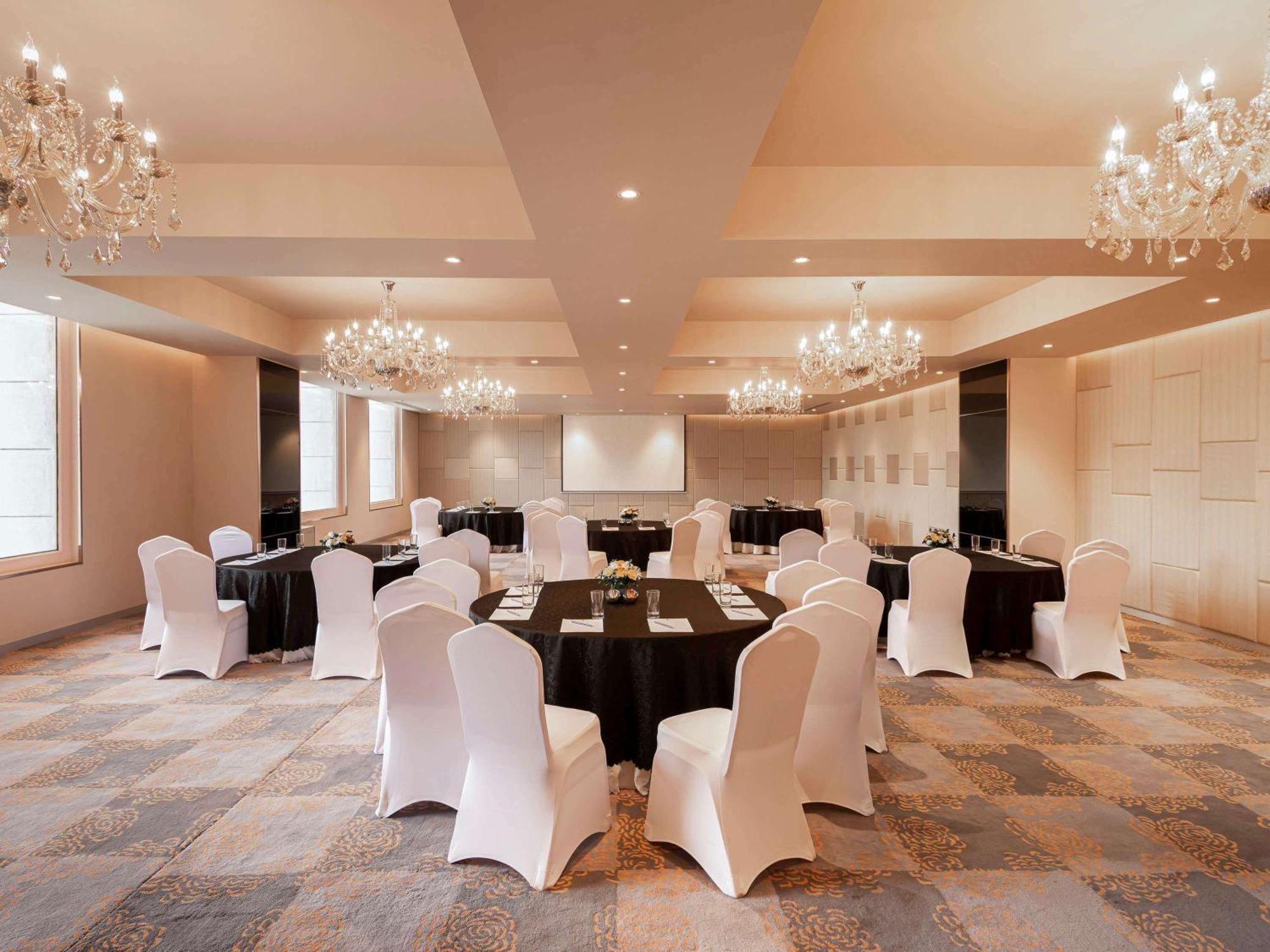Grand Mercure At Gopalan Mall - An Accor Brand 5* Bangalore