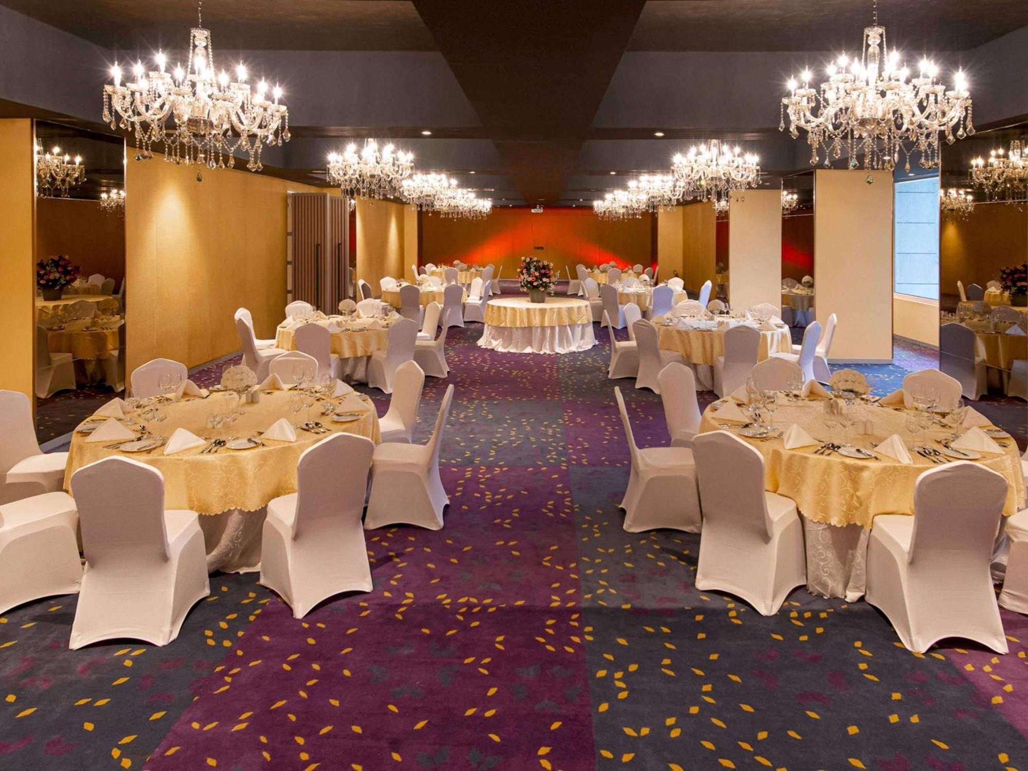 Grand Mercure At Gopalan Mall - An Accor Brand