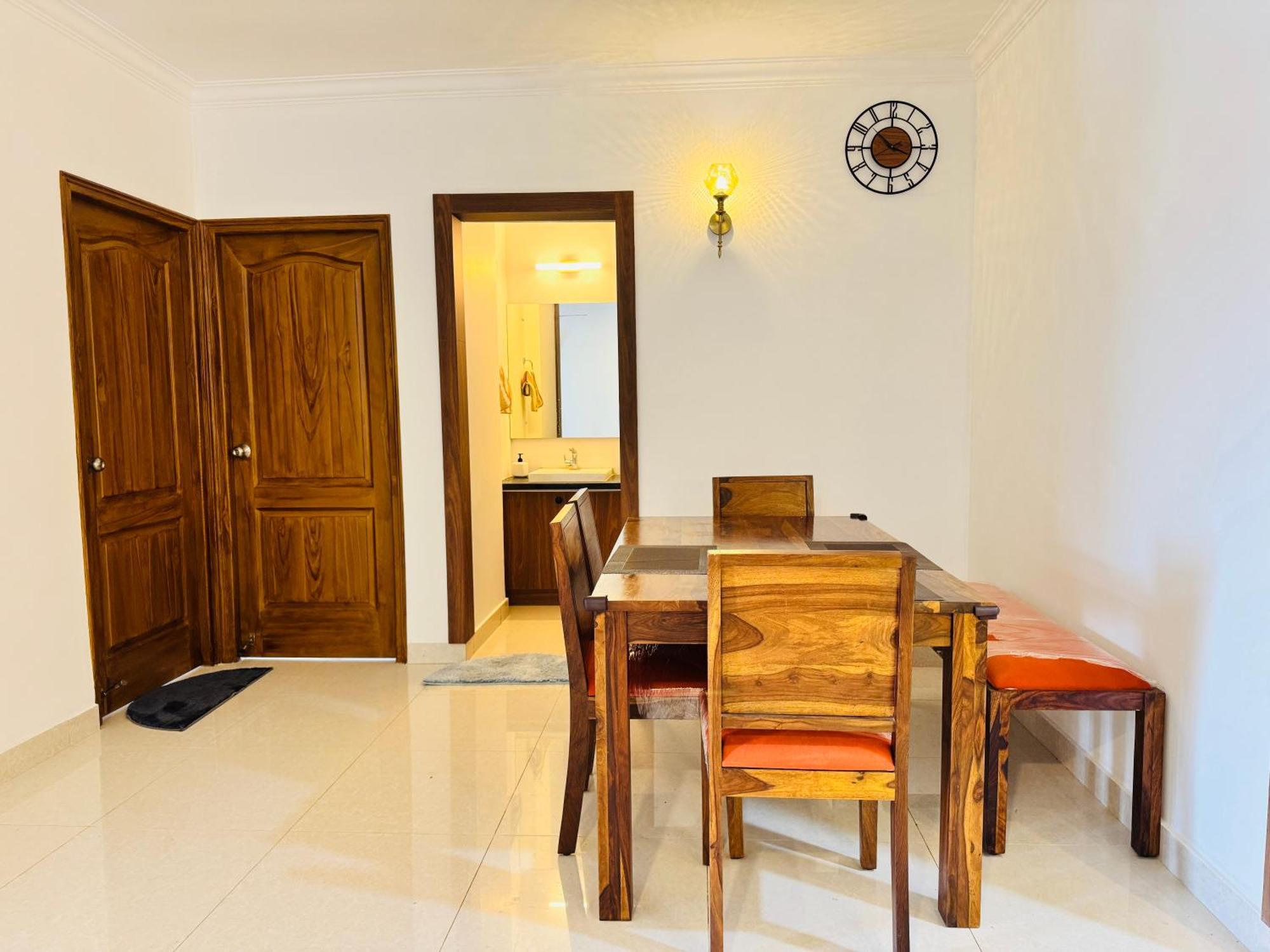 6floor In Society Ecity Ph2 Near Tcs Tech Mahindra *