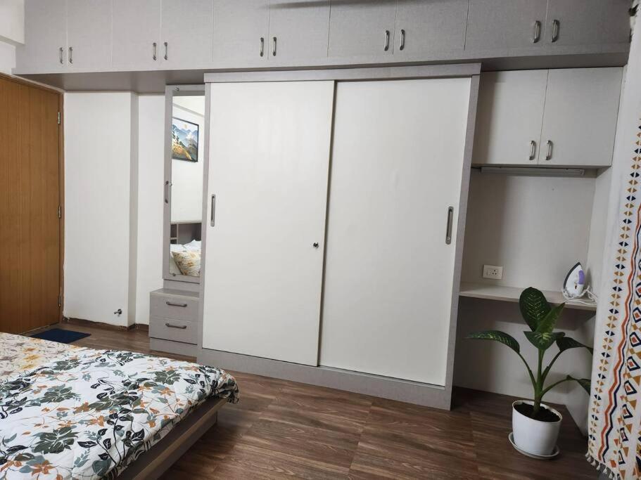 Apartment 2 Bhk Luxurious Flat In Skyland Hebbal Airport Road *