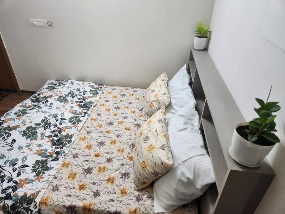 2 Bhk Luxurious Flat In Skyland Hebbal Airport Road Apartment Bangalore